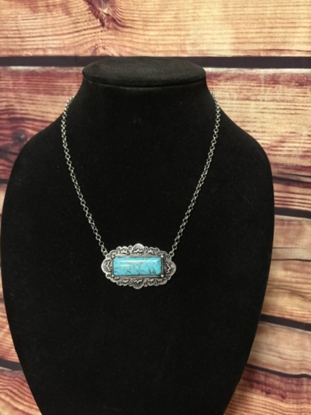 Western Turquoise bar Pendant Necklace Silver Tone Southwestern Jewelry NWT